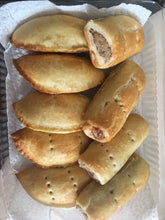 Load image into Gallery viewer, Homemade Nigerian Pastries - Tray (meatpies, etc)